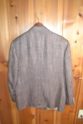 LOT 101 BROWN SPORT COAT