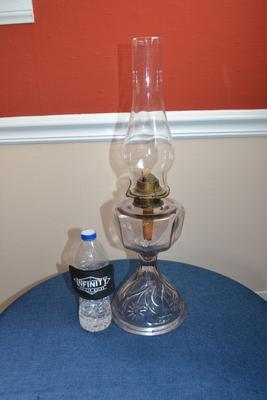 LOT 544 VINTAGE OIL LAMP