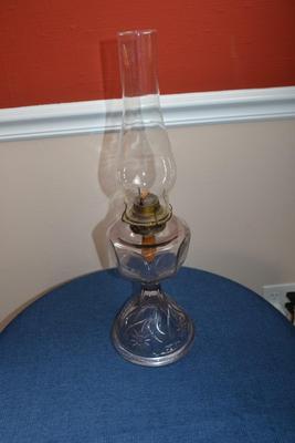 LOT 544 VINTAGE OIL LAMP