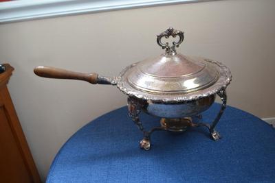 LOT 551. SILVER PLATED WARMER