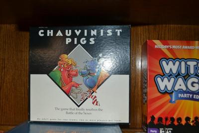 LOT 566. COLLECTION OF GAMES