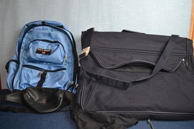 LOT 613. POLO SPORT BACK PACK PLUS GARMENT BAG
