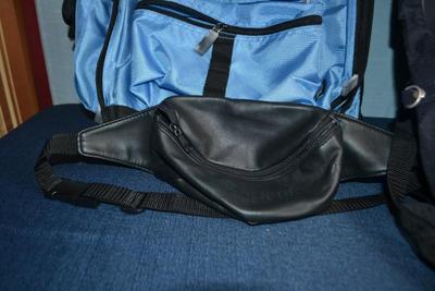 LOT 613. POLO SPORT BACK PACK PLUS GARMENT BAG