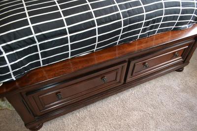 LOT 629. QUEEN SIZE BED WITH MATTRESS AND PLATFORM WITH STORAGE