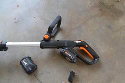 LOT 683. YARD AND GARDEN POWER TOOLS