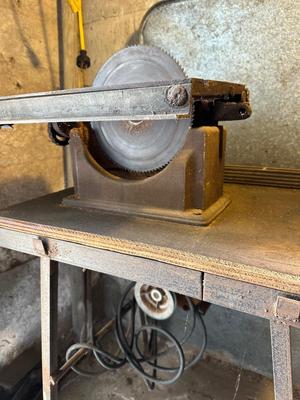 687  SMALL. VINTAGE TABLE SAW