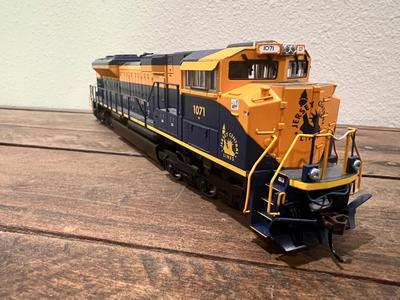 Heavy Trains Car Set of 4 HO Scale  **Read Details