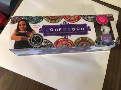 LoopDeDoo bracelt making kit.