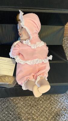 DANBURY MINT STORYBOOK RAPUNZEL DOLL AND PORCELAIN BABY JESSICA
