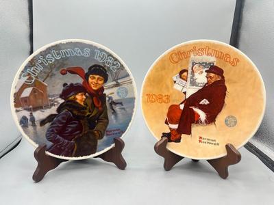Vintage Pair of Norman Rockwell Collector Plates Christmas Courtship & Santa in the Subway