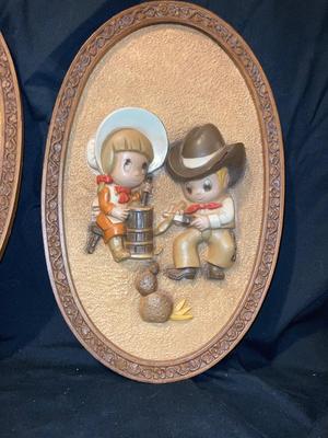 1981 HOMECO BURWOOD SET OF 3D OVAL PLASTIC WALL DECOR