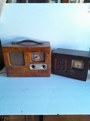 Two antique Tube radios to fix or for parts / display. Non-working