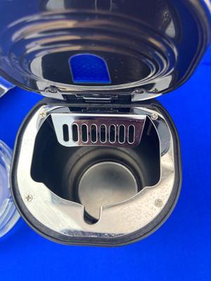 NEW AND OLD ASHTRAYS A HANDSOME MALARD DUCK & A ZIPPO