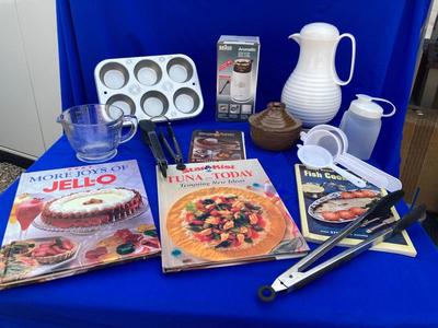 MORE GOOD KITCHEN STUFF, A NIB COFFEE GRINDER, COOL VINTAGE GLASS LIQUID MEASURER ,STONEWAVE  MICROWAVE DISH & MORE