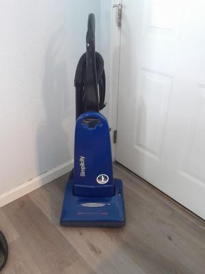 Simplicity Symmetry Household Vacuum cleaner with Extras!