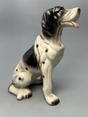 Vintage English Setter Porcelain Sitting Dog Figurine