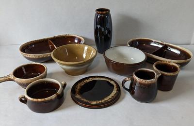 McCoy & Keystone Pottery and Unmarked Crockware