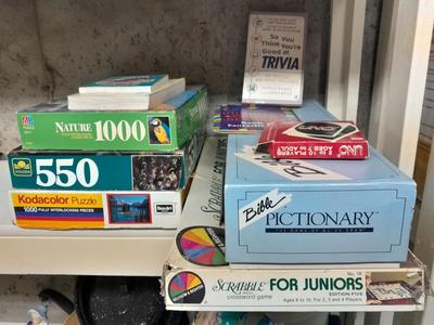 Boardgames Trivia books and Puzzles