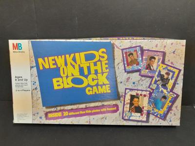 Collectible Milton Bradley New Kids on the Block Board game, COMPLETE!