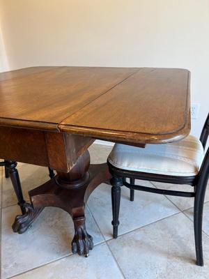 Vintage Drop Leaf Claw Foot Table & 2 Chairs*Read Details