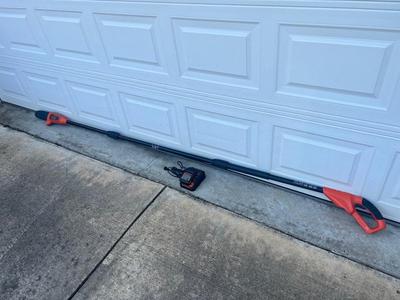 BLACK & DECKER 20V Pole Saw 9ft.