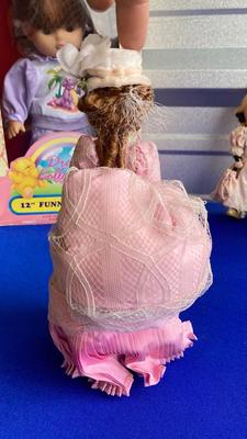 MADAM ALEXANDER DOLL, and SOME SUPER OLD OTHER VINTAGE  LITTLE DOLLS