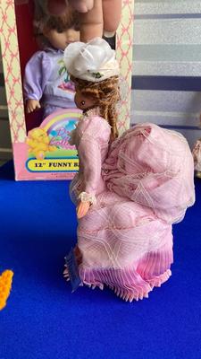 MADAM ALEXANDER DOLL, and SOME SUPER OLD OTHER VINTAGE  LITTLE DOLLS