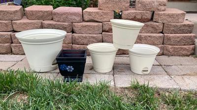 Plastic Planters