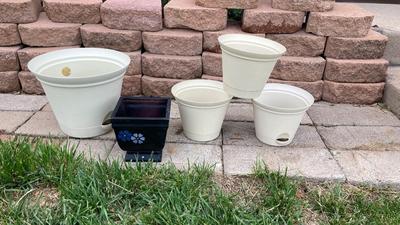 Plastic Planters