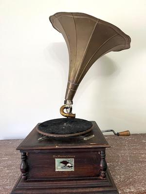 Gramophone  His Masterâ€™s Voice *Read Details