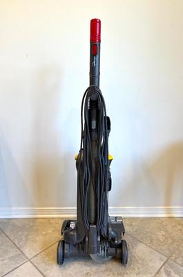 Dyson DC33 Bagless Upright Vacuum