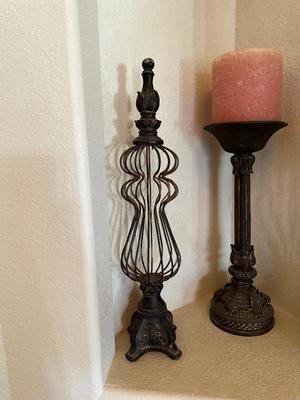 METAL WIRE FENIALS AND A CANDLE HOLDER