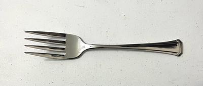 New 1988 Oneida Stainless Flatware Set - 20 Pieces
