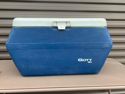 NICE IGLOO AND GOTT COOLERS
