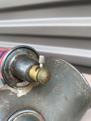 SUPER COOL VINTAGE HUDSON SPRAYERS