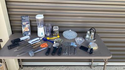 JUST FEAST YOUR EYES ON ALL THIS STUFF! Itâ€™s a good lot of Needful Things!ðŸŒˆâ›°ï¸