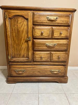 OLD HICKORY OAK Tall Boy Chest