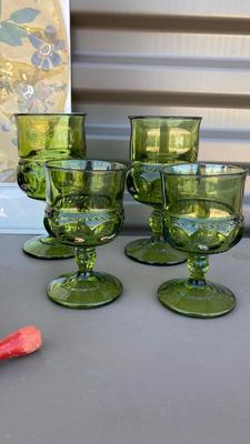 VINTAGE JUICER , GRATER AND GOBLETS