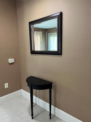 ENTRY WAY Table & Mirror