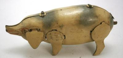 Wind-Up Mechanical Pig Toy