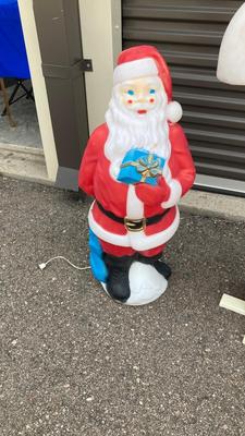 SO COOL VINTAGE CHRISTMAS YARD DECOR