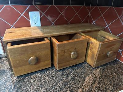 Kitchen Spice Drawers (2 of 2)