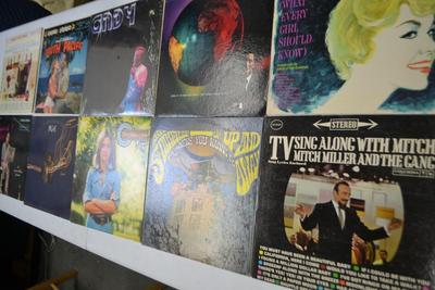 LOT 424. LOT OF TEN ALBUMS/VARIETY OF MUSIC