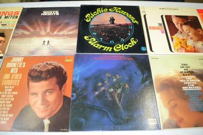 LOT 425. LOT OF TEN ALBUMS/VARIETY OF MUSIC