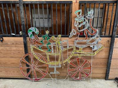 LARGE LIGHTED SANTA IN HIS SLEIGH YARD DECOR