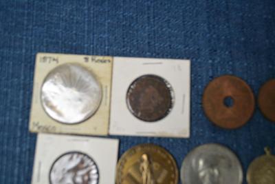 LOT 465. VARIETY OF COINS