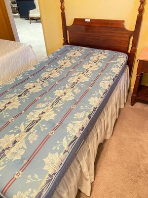 Vintage Cherry Solid Wood Twin Bed Beautiful Accorn Accent