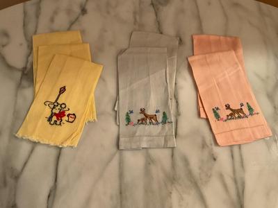 Vintage Hand Embroidered Tea Towels (7)
