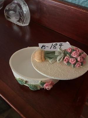 Capodimonte Oval Trinket / Jewel Box Floral Design