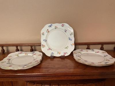 (5) M & R England Bone China Plates â€œScattered Flowersâ€ â€”5 Plates Total